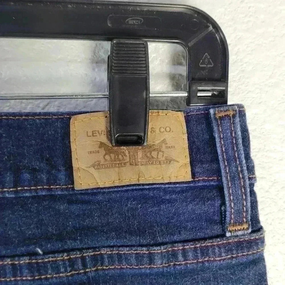 Levi's 512 Womens Dark Wash High Rise Perfectly Slimming Boot Cut Jeans 14 Med - Picture 9 of 13